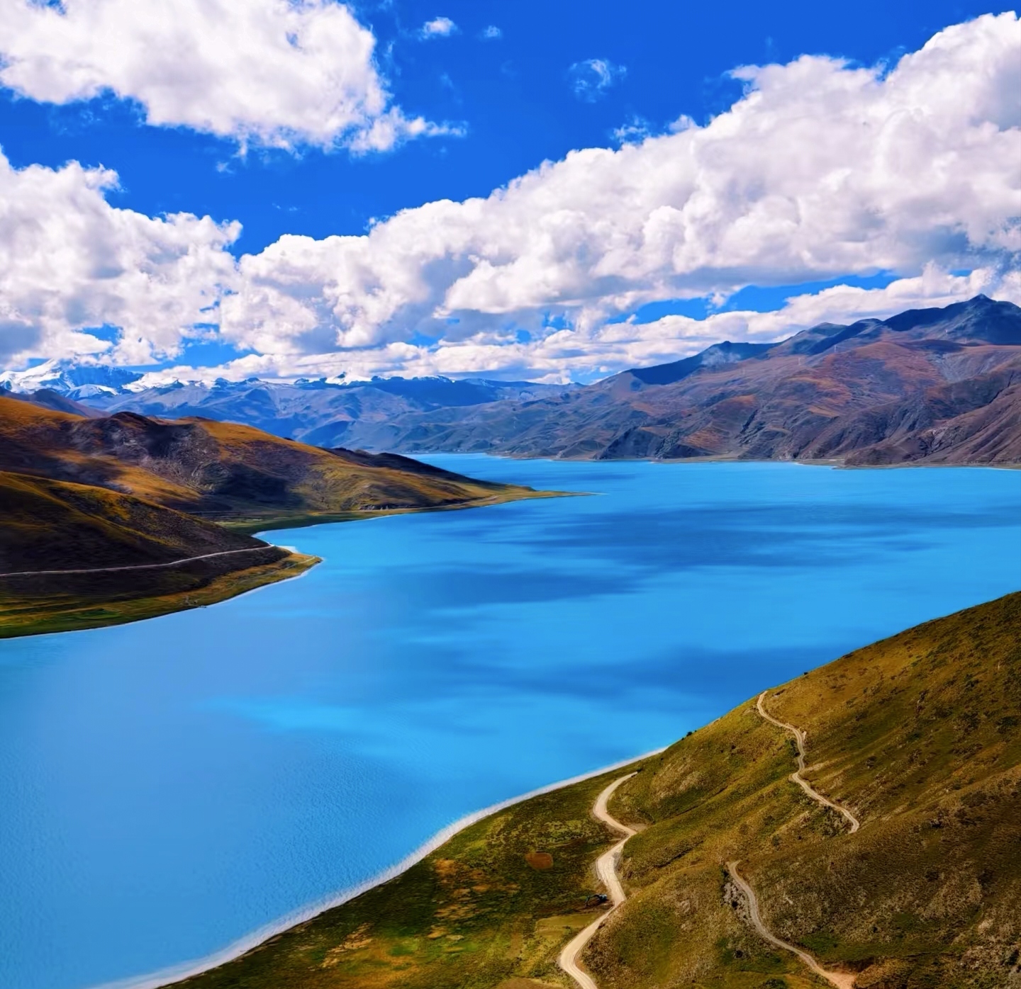 lac yamdrok tibet