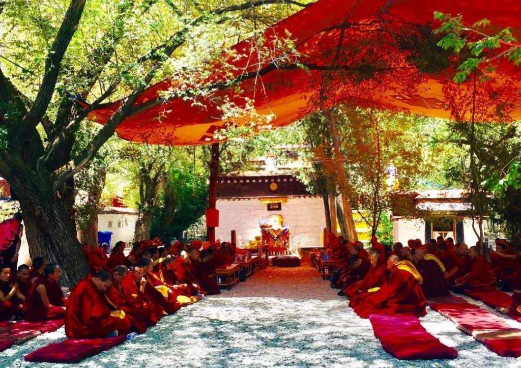 monastère de sera tibet chine