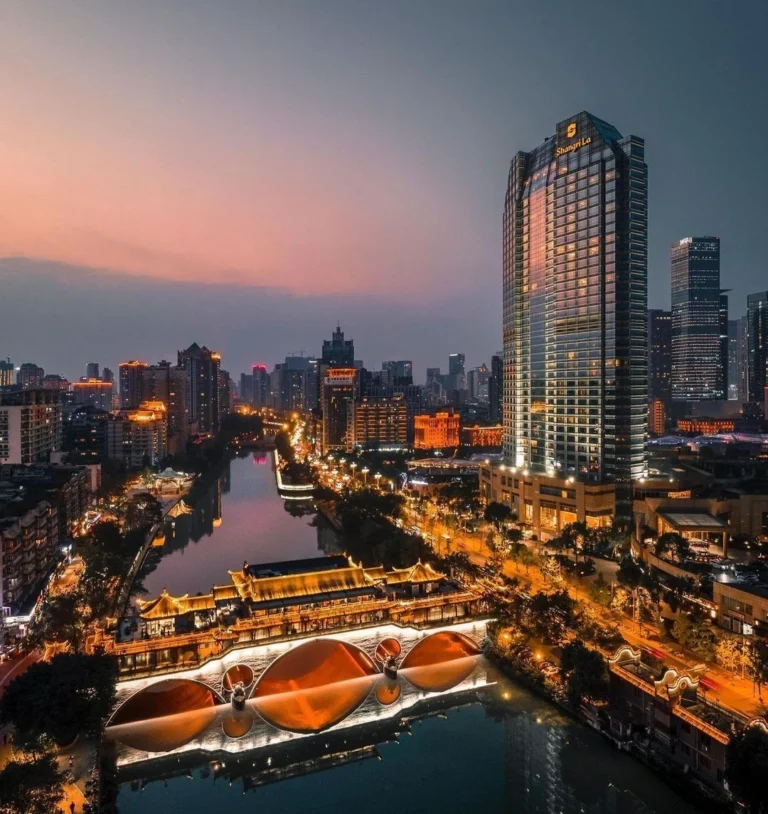 Chengdu la nuit : Les meilleures activités nocturnes à faire dans la capital des pandas