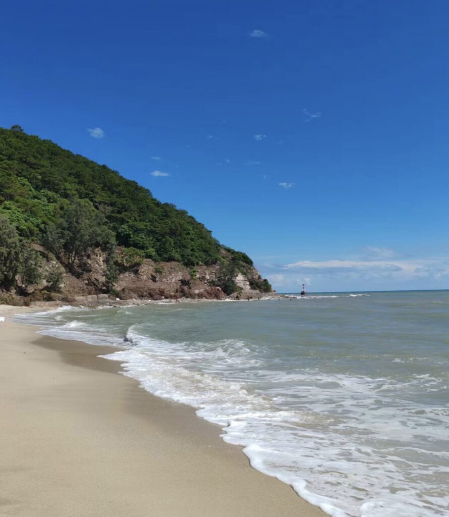 Silver Beach – Beihai china