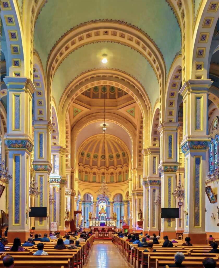 intérieur de la cathedrale saint joseph tianjin