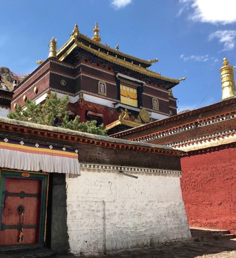 Séisme au Tibet : ce que l’on sait du tremblement de terre de magnitude 7 à Baqen