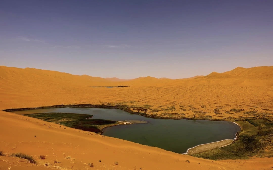 Badain Jaran désert