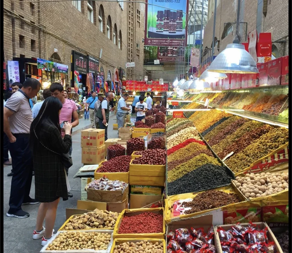 GRAND BAZAAR DE URUMQI