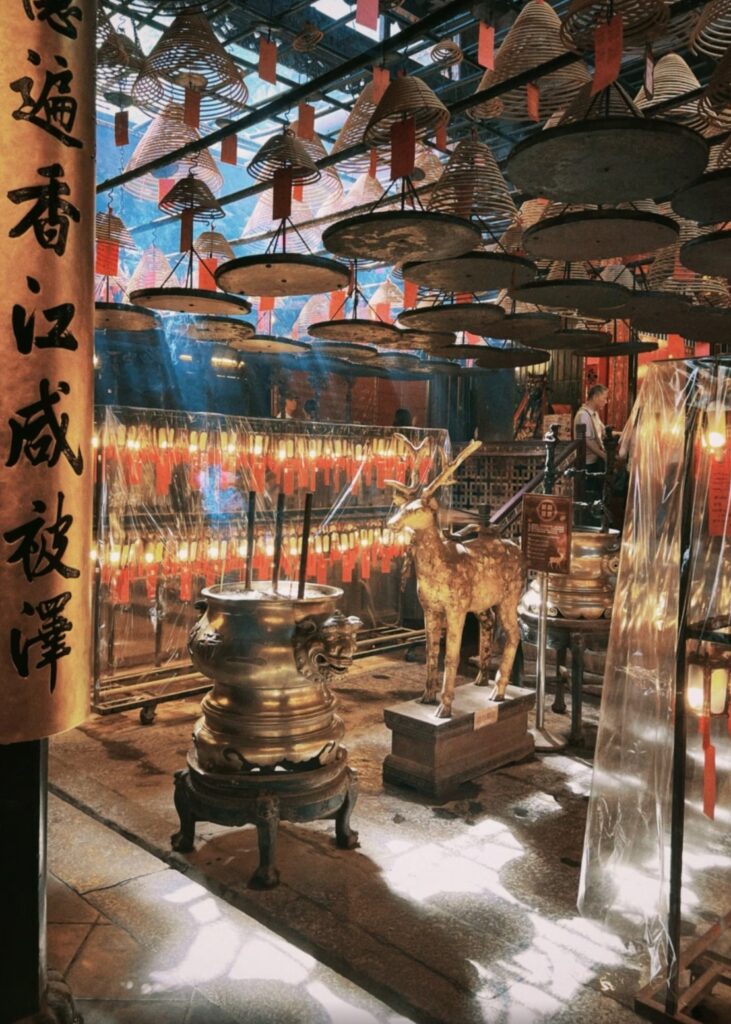 man mo temple hong kong